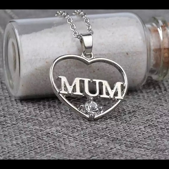 Mom necklaces! - Picture 3 of 3